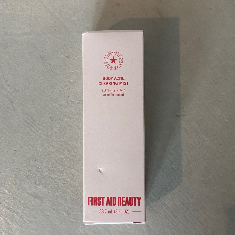 Sale! New, Sealed First Aid Beauty body acne clearing mist 2%, full sized